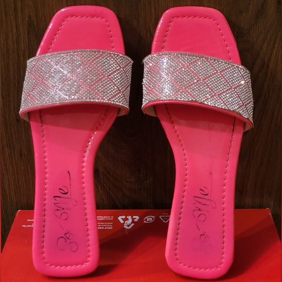 3 PAIRS! 3 PAIRS! Women's Sandals- Pink/Multicolor and Black Flats - Sandals - Picture 7 of 10